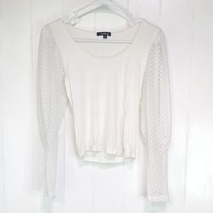 ❤️5/$25 Elegant White Sheer Sleeve Top